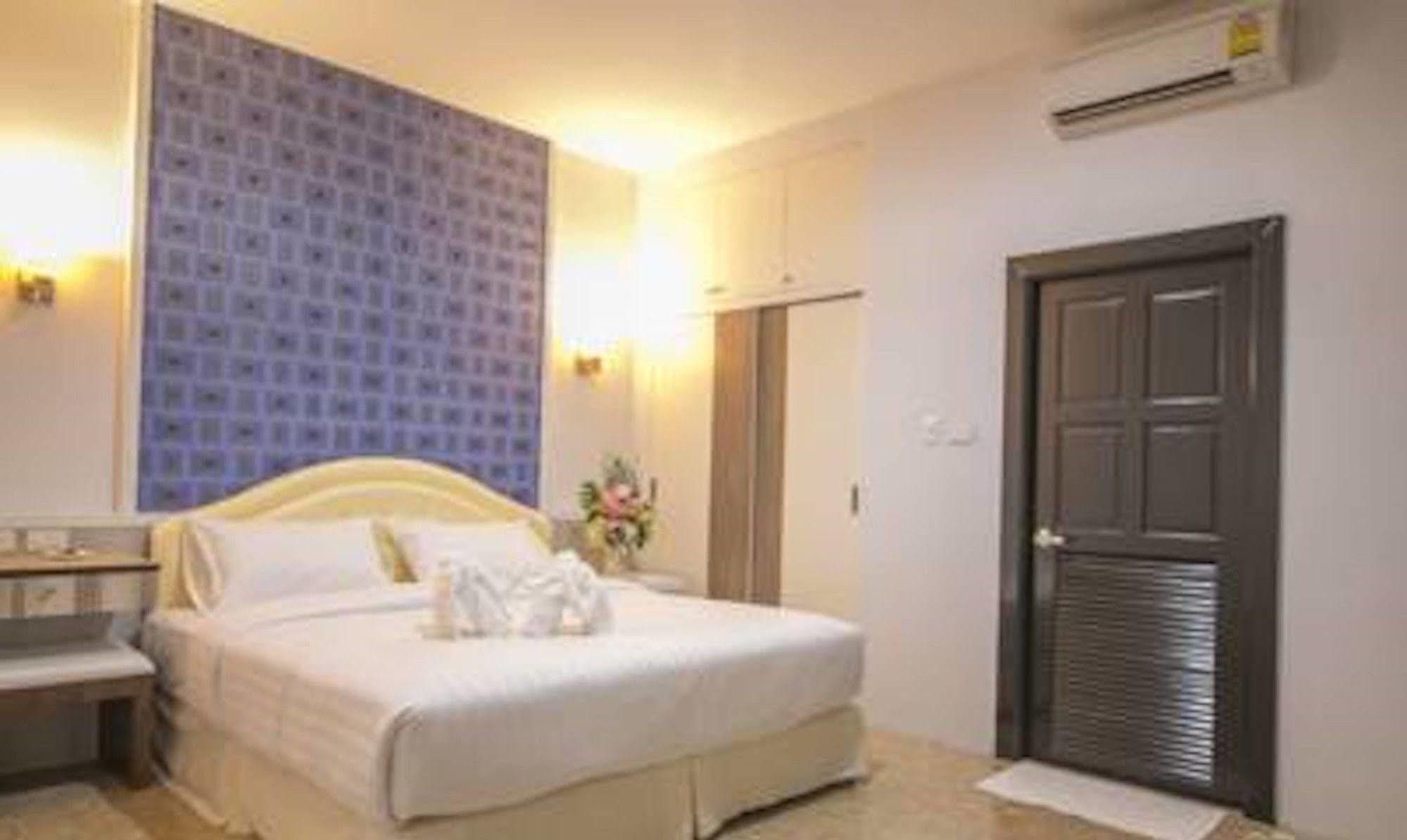 Cupid Hotel Ko Sukon Bagian luar foto